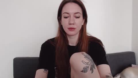 Demi. not your babybabebb and other shit online show from 09/19/25, 08:38