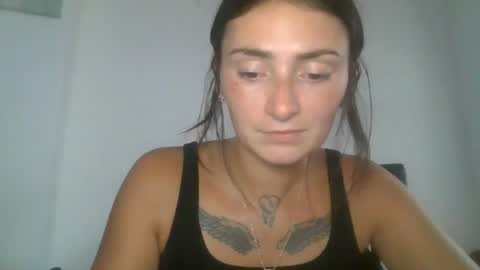 Snapshot of demiibear chatting on 07/17/26, 11:20 Demi online show from 07/17/26, 11:20
