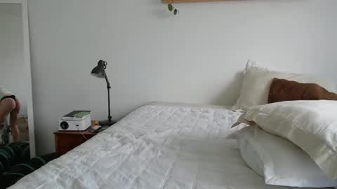 demmetria online show from 01/21/25, 06:34