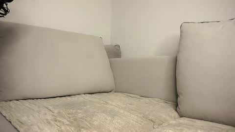 Snapshot of demoninangel chatting on 11/12/25, 09:47 Dave19 online show from 11/12/25, 09:47