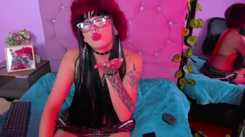 Snapshot of demony_deadboy chatting on 03/31/26, 05:19 Maki online show from 03/31/26, 05:19