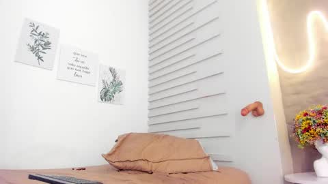 demy_ruiz online show from 03/07/25, 05:40