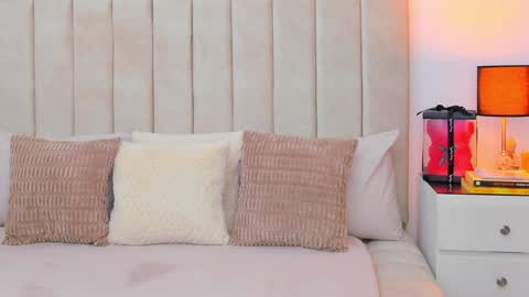 DEMY online show from 01/05/25, 04:14