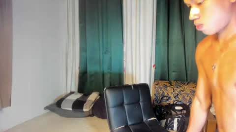 den_cummers online show from 07/07/26, 01:37