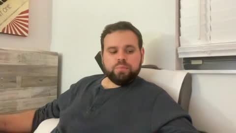 Snapshot of dendriz chatting on 06/17/26, 02:25 dendriz online show from 06/17/26, 02:25