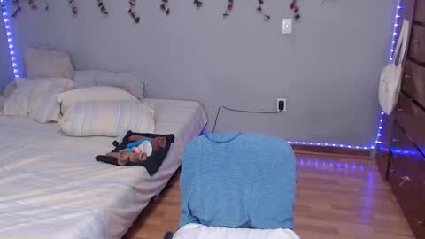 Denisse    schedule Monday to Friday 1300-1900 mexican time Saturday-maybe it could be a surprise IDEPENDENT MODEL online show from 12/11/24, 11:21