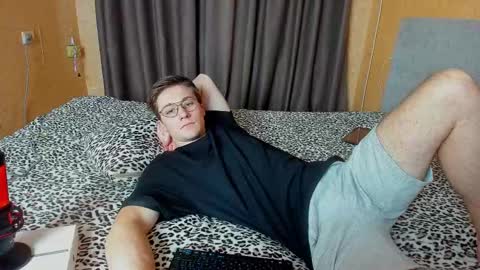 Deni online show from 12/03/25, 12:25