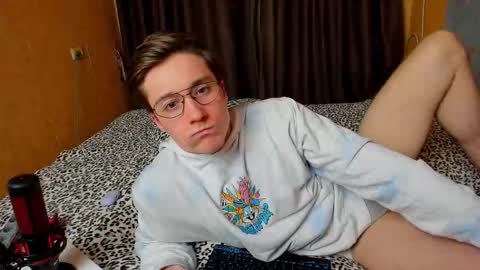 Deni online show from 03/21/26, 07:17