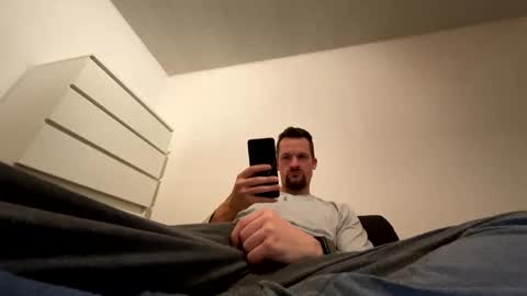 denis19872 online show from 10/12/25, 09:58