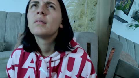 Snapshot of denisederekvip chatting on 02/01/25, 12:51 Hey guys see more about us heere online show from 02/01/25, 12:51