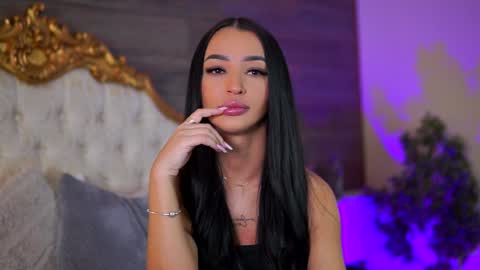 denisedevilles online show from 02/08/25, 09:03