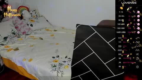 Snapshot of denisiarocks chatting on 10/26/25, 08:04 ---- ---- online show from 10/26/25, 08:04