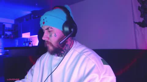 Oliver online show from 03/03/26, 03:45