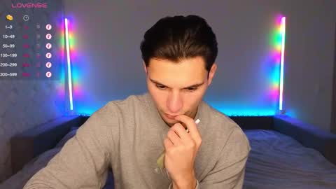 Snapshot of denlover chatting on 11/21/25, 12:48 Den online show from 11/21/25, 12:48