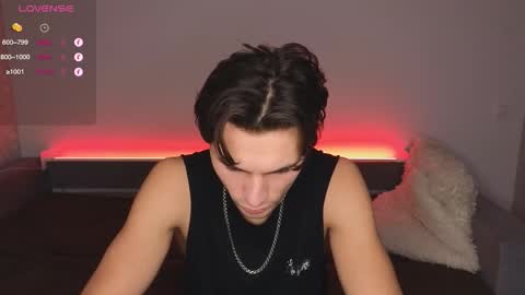 Den online show from 02/08/26, 01:47