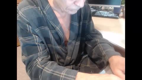 Den  Jet online show from 02/11/26, 10:53