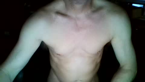 Snapshot of dennie67 chatting on 12/18/25, 12:11 Dennie online show from 12/18/25, 12:11