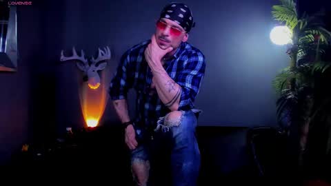 Snapshot of dennis_cox_ chatting on 02/06/26, 09:12 dennis_cox_ online show from 02/06/26, 09:12