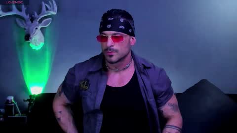 Snapshot of dennis_cox_ chatting on 02/09/26, 01:31 dennis_cox_ online show from 02/09/26, 01:31