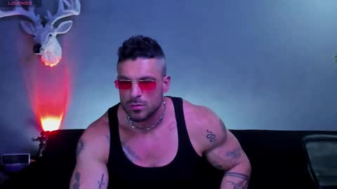 Snapshot of dennis_cox_ chatting on 02/14/26, 05:26 dennis_cox_ online show from 02/14/26, 05:26