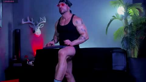 Snapshot of dennis_cox_ chatting on 02/27/26, 03:56 dennis_cox_ online show from 02/27/26, 03:56