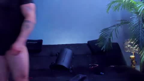 dennis_cox_ online show from 07/09/26, 01:37