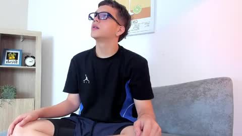 Dennis online show from 03/25/26, 12:44