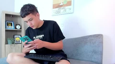 Dennis online show from 03/27/26, 01:22