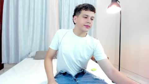 Dennis online show from 04/11/26, 07:18