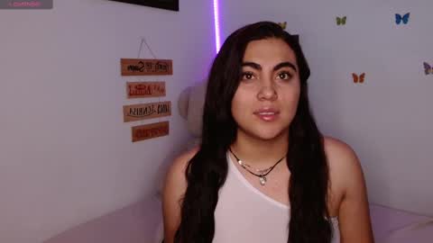 Snapshot of dennis_love_ chatting on 02/24/25, 04:38 rosse online show from 02/24/25, 04:38