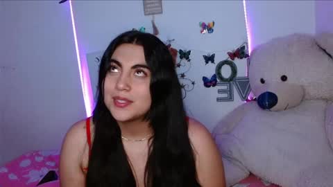 Snapshot of dennis_love_ chatting on 03/28/26, 03:39 rosse online show from 03/28/26, 03:39