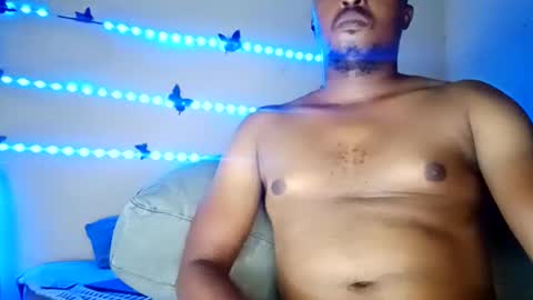 Snapshot of dentzo chatting on 03/02/25, 04:42 mastER blACK online show from 03/02/25, 04:42