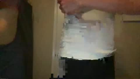 Snapshot of denverandmiles chatting on 02/18/25, 07:32 DENVERANDMILES online show from 02/18/25, 07:32