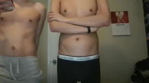 Snapshot of denverandmiles chatting on 02/20/25, 07:41 DENVERANDMILES online show from 02/20/25, 07:41