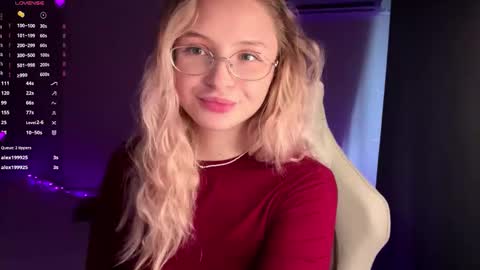 Vi  Victoria online show from 02/19/26, 08:21