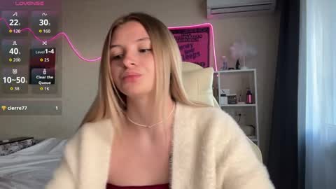 Vi  Victoria online show from 05/08/26, 02:44