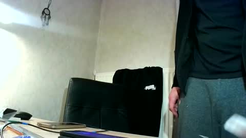 dereck59 online show from 04/10/26, 08:24