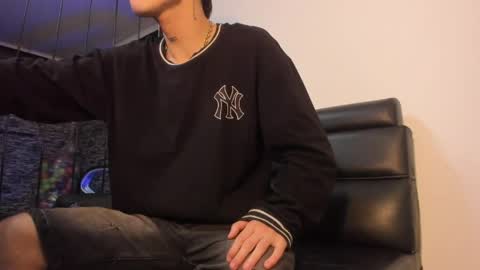 Dereck Boy online show from 03/30/26, 04:13