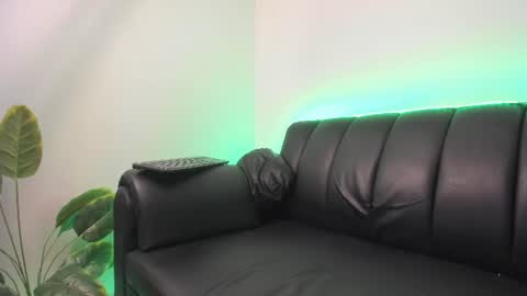 dereck_g online show from 06/14/26, 02:24