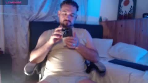 Dereck Mills3 online show from 02/23/26, 03:37