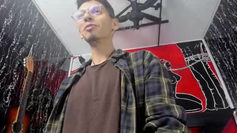 Dereck online show from 03/22/26, 10:29