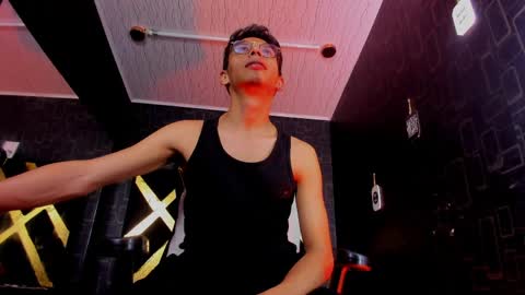 Dereck online show from 06/06/26, 02:00