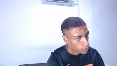 derek stone online show from 07/28/26, 03:43