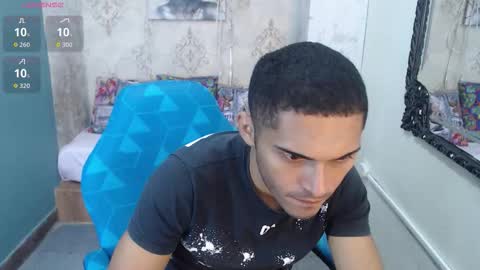 D E R E K online show from 11/04/25, 10:36