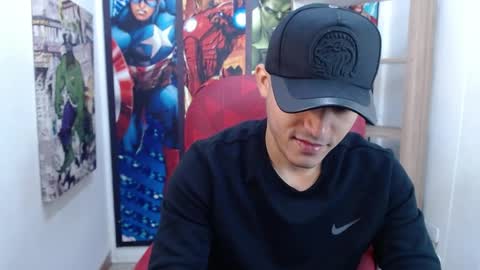 Snapshot of derek_storm_ chatting on 04/01/26, 12:28 D E R E K online show from 04/01/26, 12:28