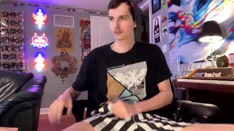 derekdings online show from 09/22/25, 01:57