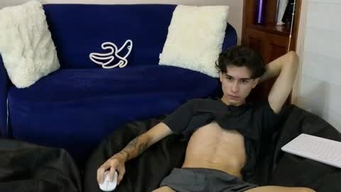 Derek online show from 11/18/25, 10:47