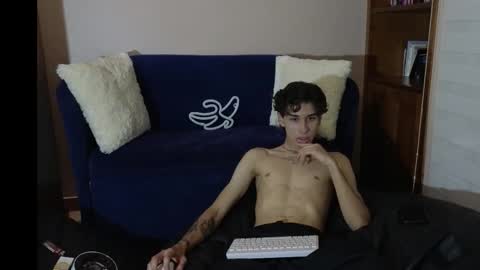 Derek online show from 11/29/25, 11:19