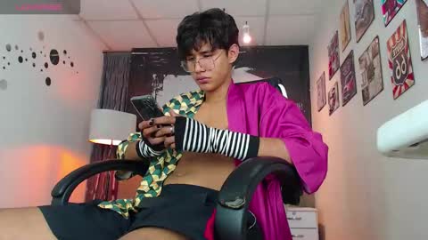 DEREN online show from 12/15/25, 04:39