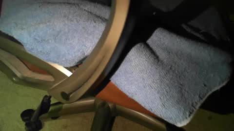 Snapshot of derf551954 chatting on 12/13/24, 09:46 Fred online show from 12/13/24, 09:46